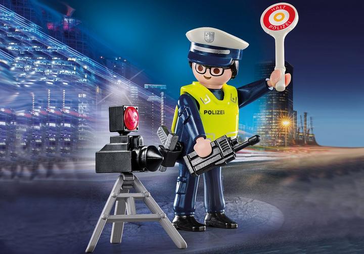 Police Officer with Speed Trap