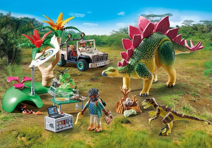 Research camp with dinos